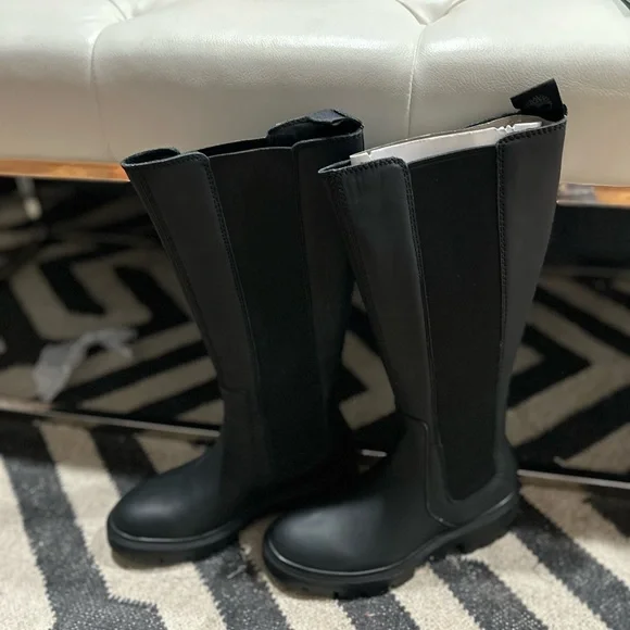 NEW NIB Timberland Women Sz 7 black Full Grain Leather Cortina Valley Tall Boot